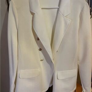 Cable & Gauge White Tailored Blazer with Textured Fabric